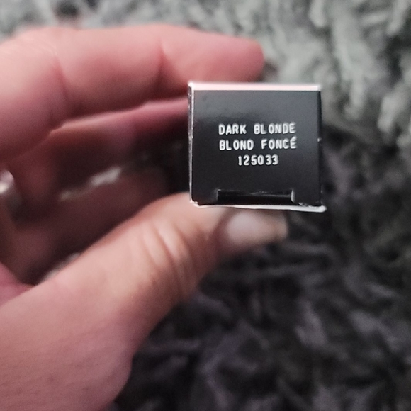 👱NIB Mary Kay Volumizing Brow Tint: Dark Blonde👱 - Picture 5 of 5